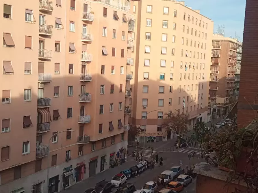 Immagine 5 di Camera in affitto  in Via delle Cave a Roma