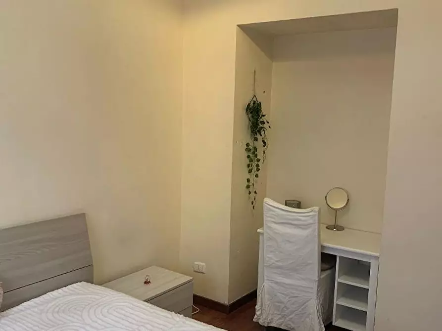 Immagine 4 di Camera in affitto  in Via Simon Boccanegra a Roma