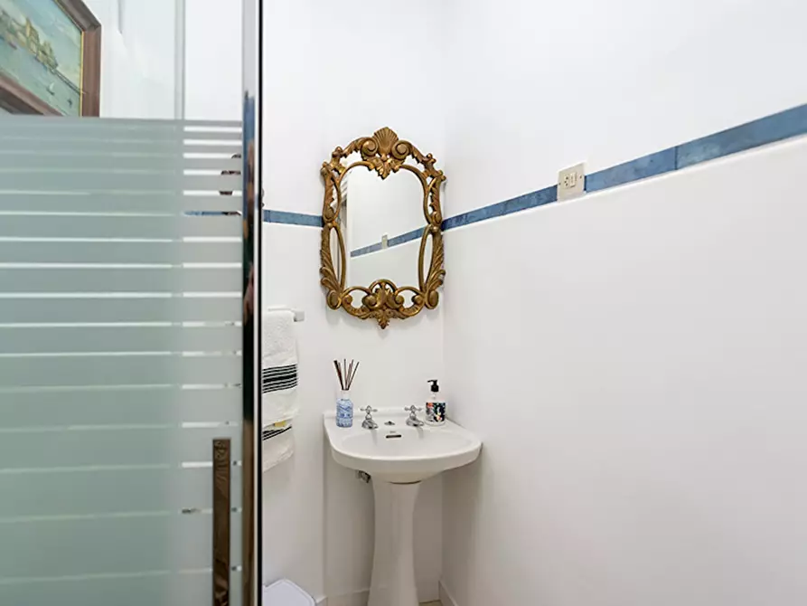 Immagine 9 di Camera in affitto  in Calle Manuel Allende a Bilbao