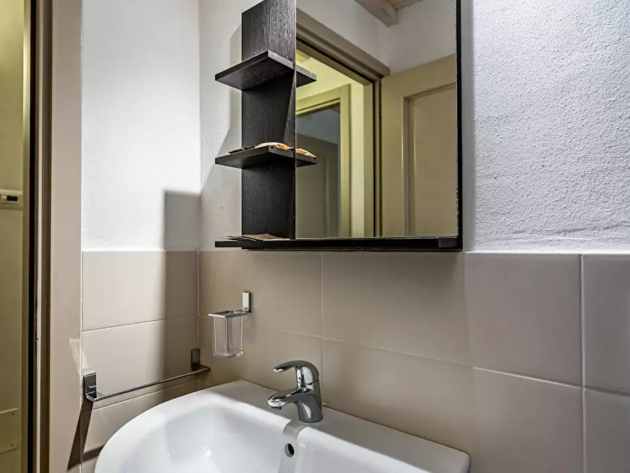 Immagine 9 di Appartamento in affitto  in Via Vincenzo Gioberti a Firenze