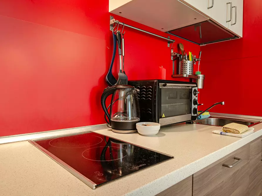 Immagine 10 di Appartamento in affitto  in Via Santo Stefano a Bologna