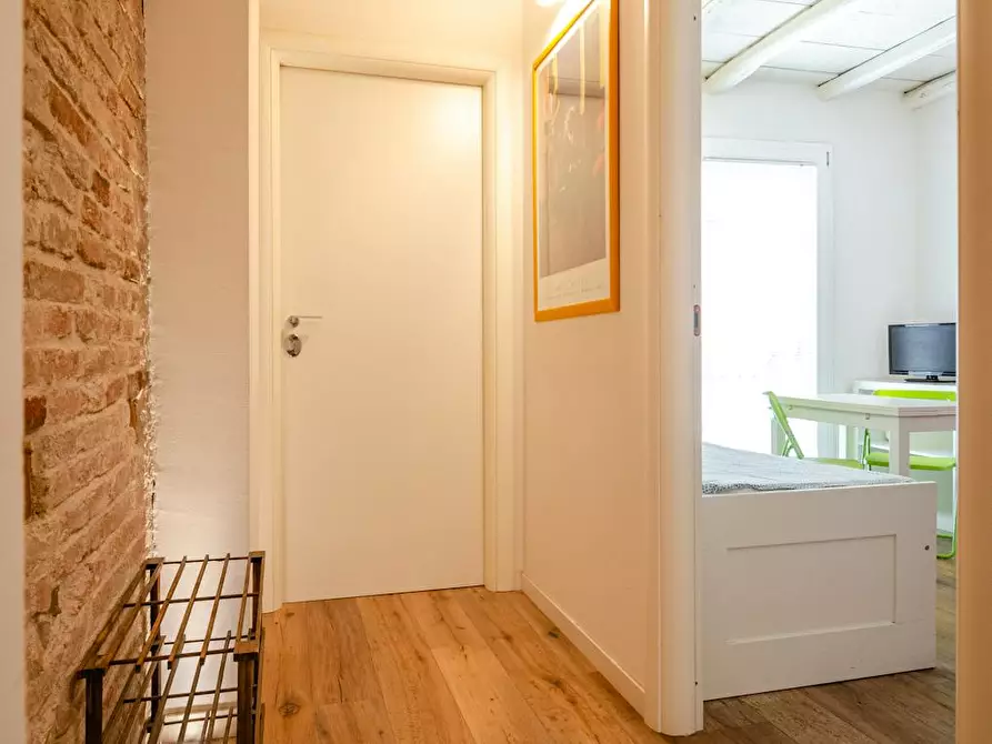 Immagine 4 di Appartamento in affitto  in Via Santo Stefano a Bologna