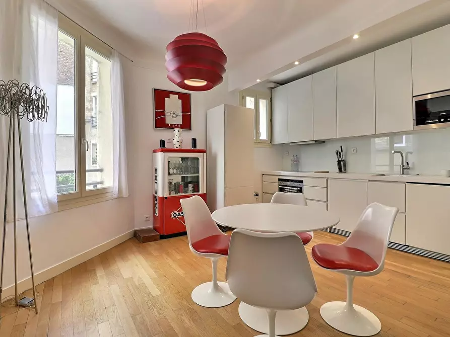 Immagine 3 di Appartamento in affitto  in Avenue de Breteuil a Paris 07