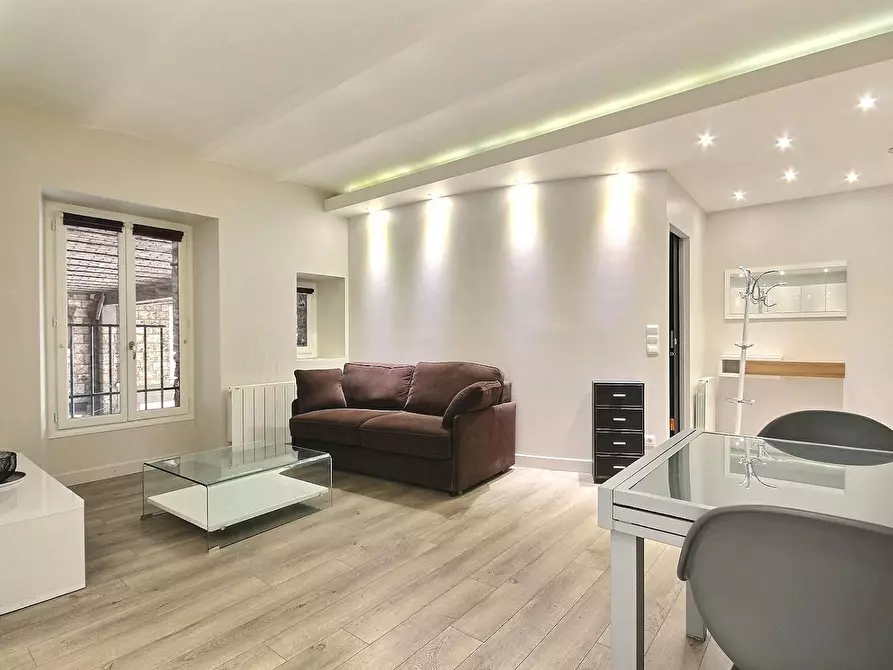 Immagine 4 di Appartamento in affitto  in Avenue Kléber a Paris 16