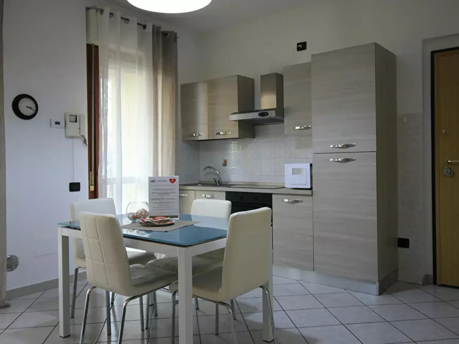 Immagine 1 di Appartamento in affitto  in Via Robecco a Cinisello Balsamo