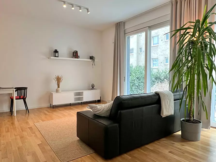 Immagine 8 di Appartamento in affitto  in Columbiadamm a Berlin Kreuzberg
