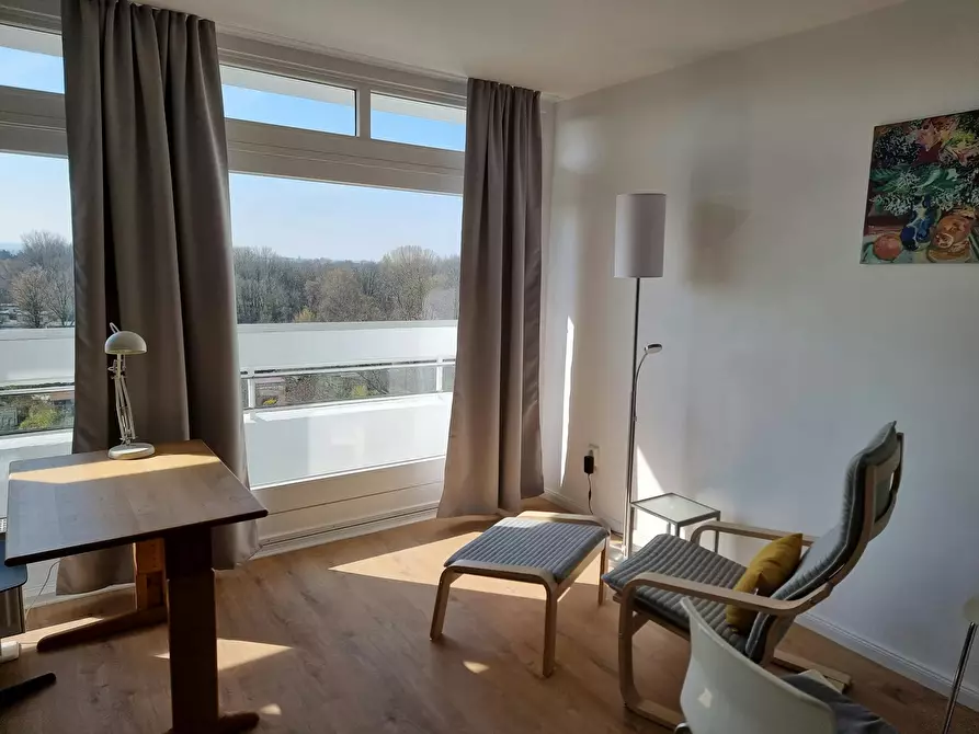 Immagine 3 di Appartamento in affitto  in Julius-Brecht-Straße a Hamburg Groß Flottbek