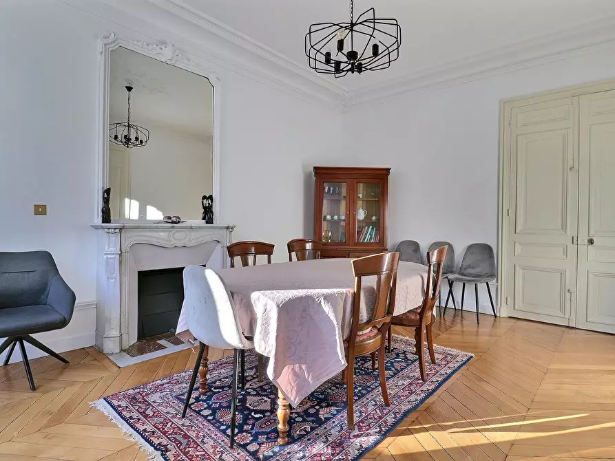 Immagine 10 di Appartamento in affitto  in Avenue des Ternes a Paris 17