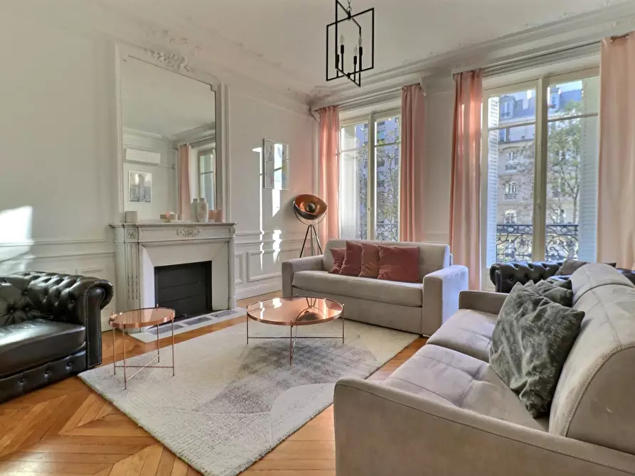 Immagine 4 di Appartamento in affitto  in Avenue des Ternes a Paris 17