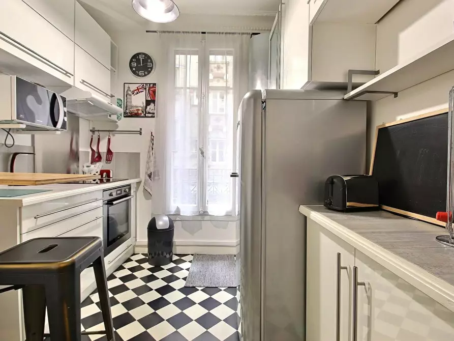Immagine 6 di Appartamento in affitto  in Rue Bargue a Paris