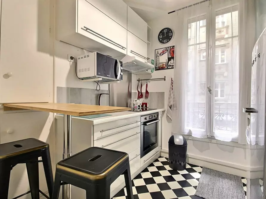 Immagine 7 di Appartamento in affitto  in Rue Bargue a Paris