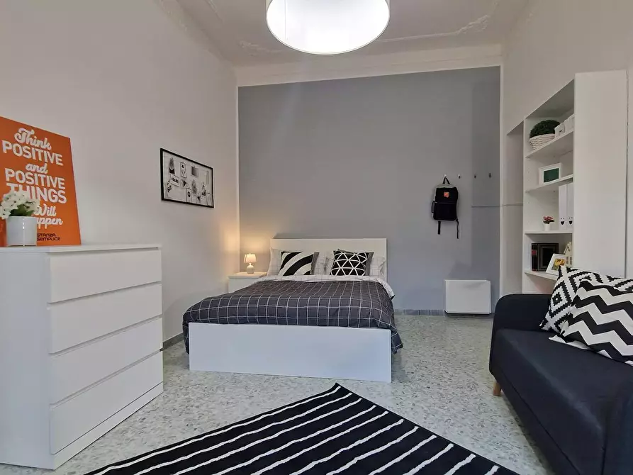 Immagine 8 di Camera in affitto  in Via Cerveteri a Roma