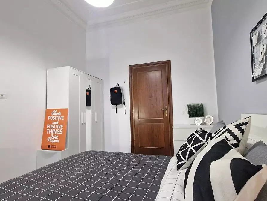 Immagine 10 di Camera in affitto  in Via Cerveteri a Roma