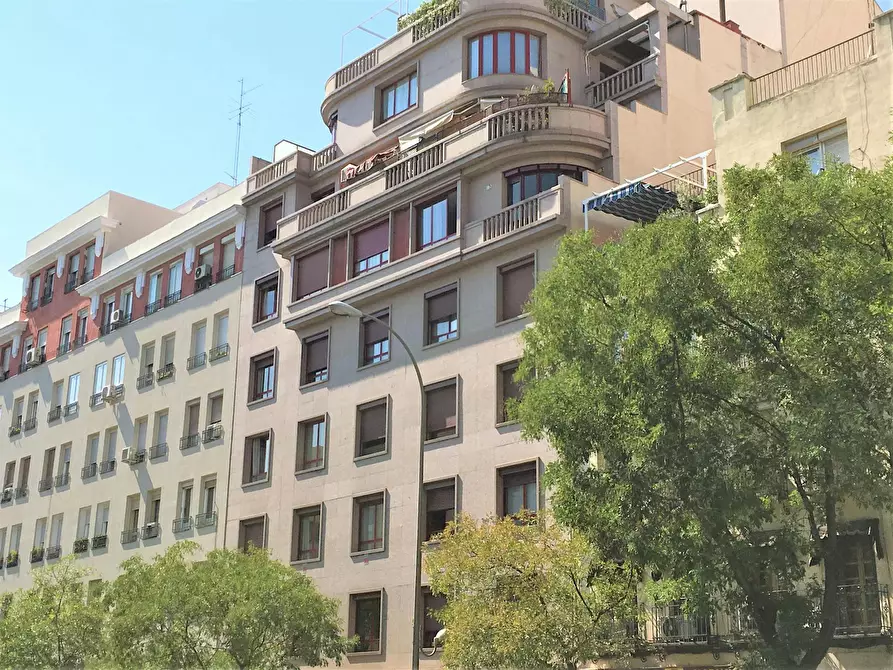 Immagine 9 di Appartamento in affitto  in Calle de Narváez a Madrid