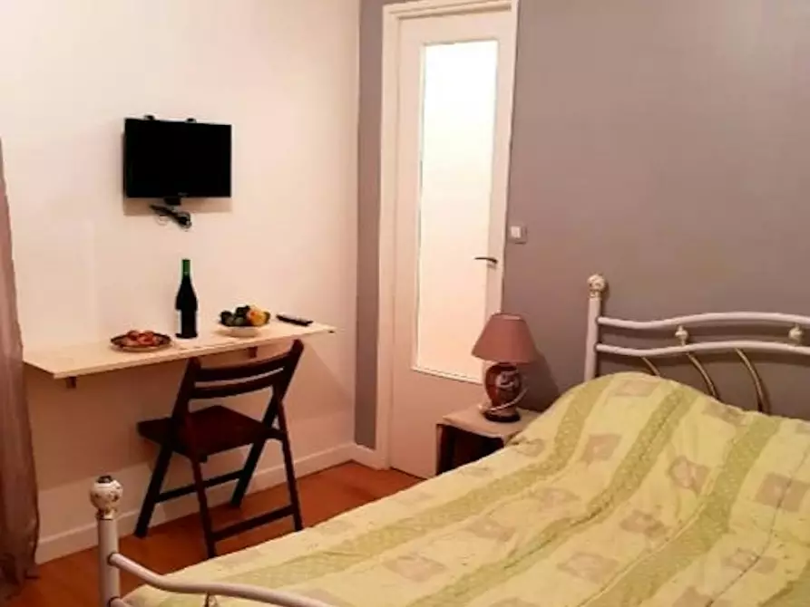 Immagine 4 di Camera in affitto  in Rue de l'Atlas a Paris