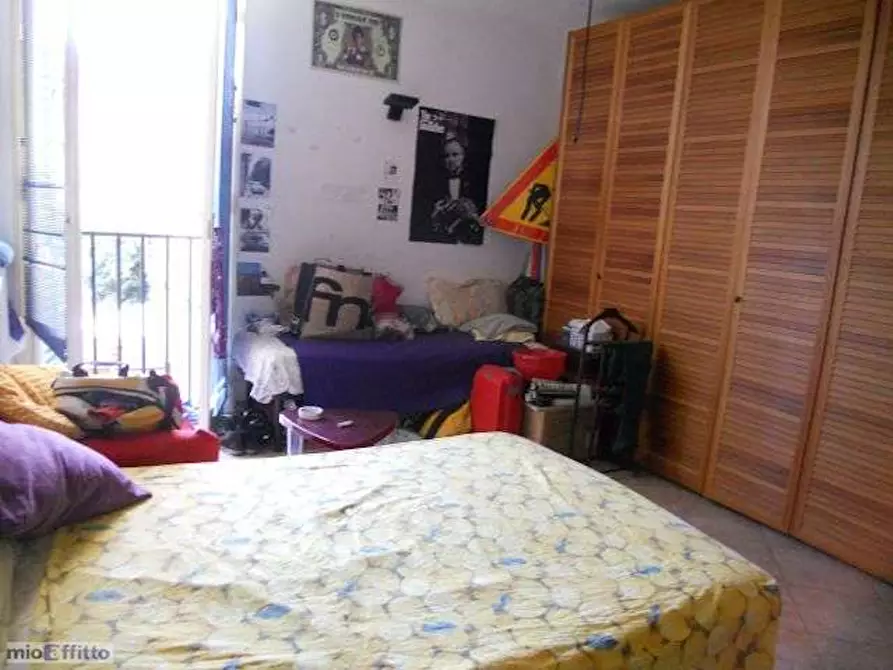 Immagine 9 di Camera in affitto  in Via San Zanobi a Firenze