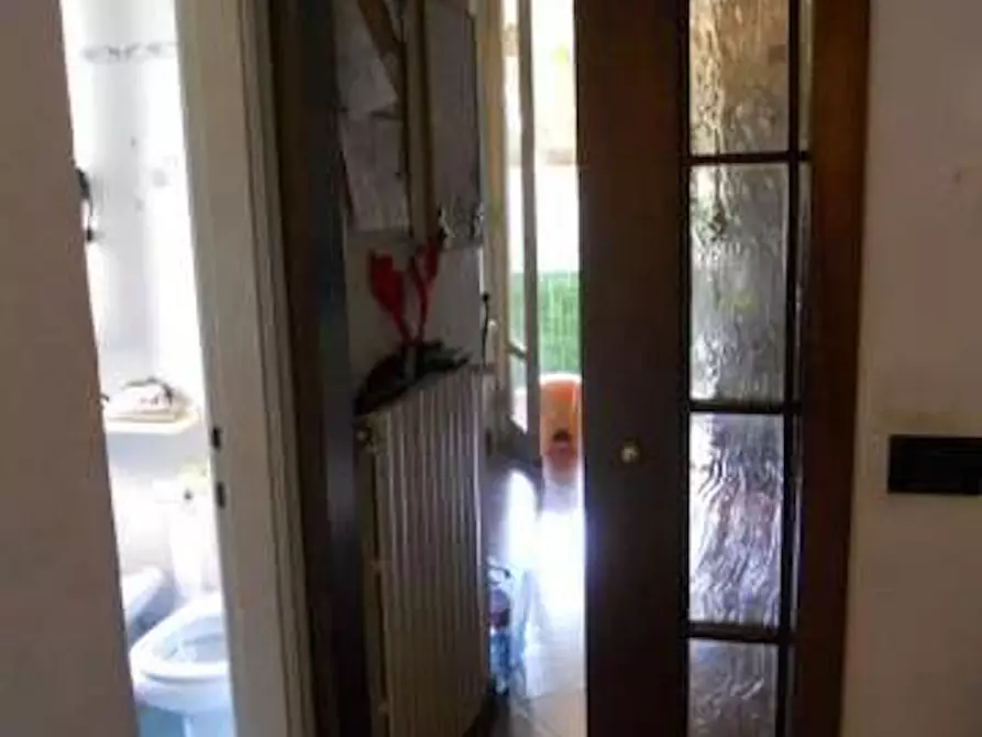 Immagine 10 di Camera in affitto  in Via San Zanobi a Firenze