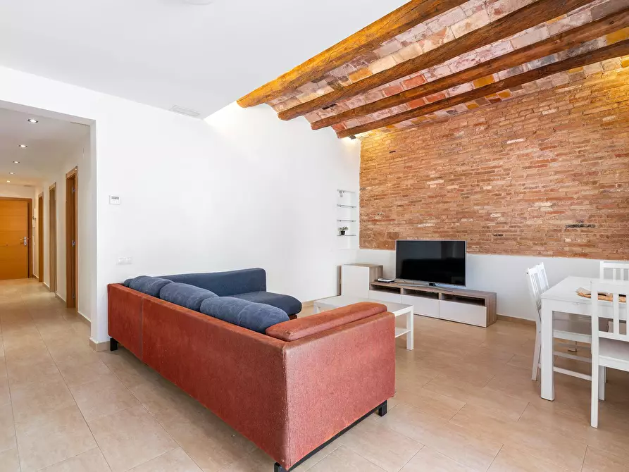 Immagine 4 di Appartamento in affitto  in Carrer Gran de Gràcia a Barcelona