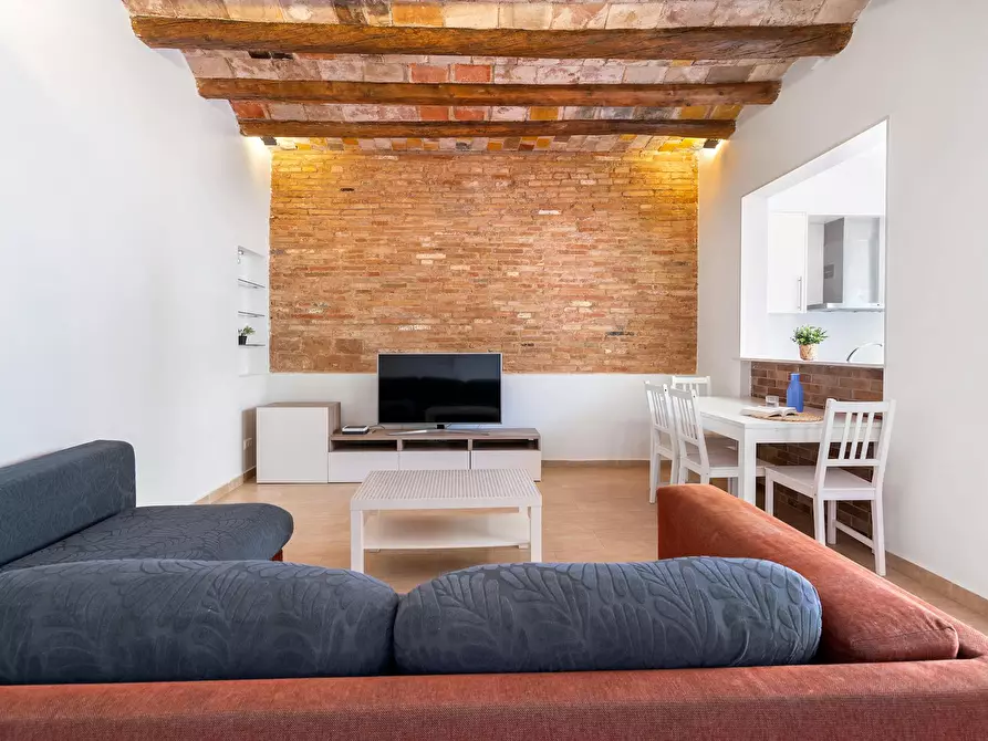 Immagine 5 di Appartamento in affitto  in Carrer Gran de Gràcia a Barcelona