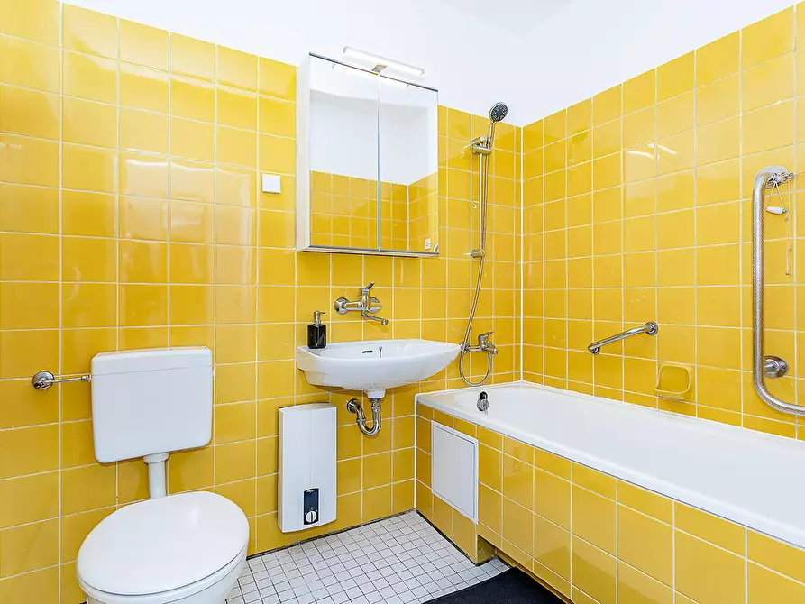 Immagine 7 di Appartamento in affitto  in Mehringplatz a Berlin Kreuzberg
