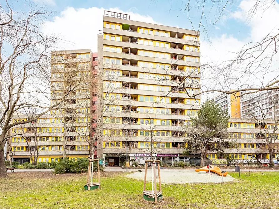 Immagine 9 di Appartamento in affitto  in Mehringplatz a Berlin Kreuzberg