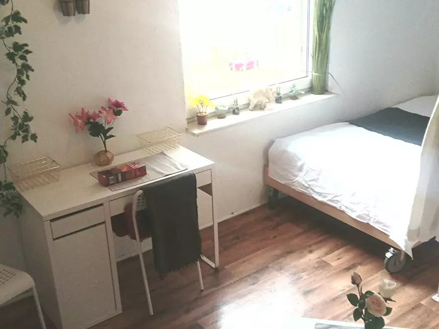Immagine 9 di Camera in affitto  in Merkenicher Straße a Köln