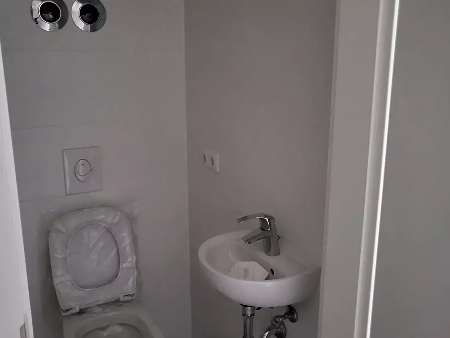 Immagine 6 di Camera in affitto  in Wilhelminenhofstraße a Berlin