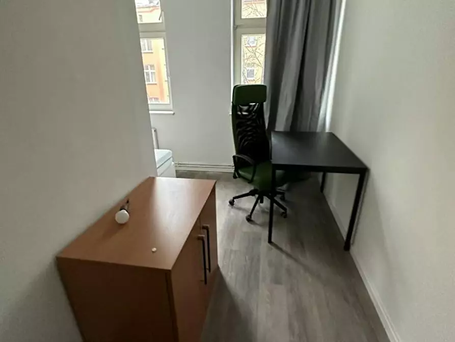 Immagine 4 di Camera in affitto  in Wilhelminenhofstraße a Berlin