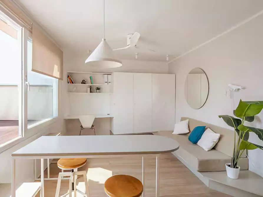 Immagine 4 di Appartamento in affitto  in Carrer del Cinca a Hospitalet De Llobregat, L'