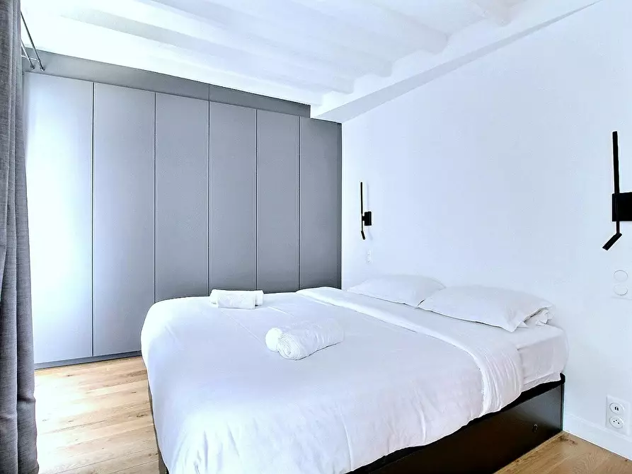 Immagine 2 di Appartamento in affitto  in Rue de la Montagne Sainte Geneviève a Paris 05