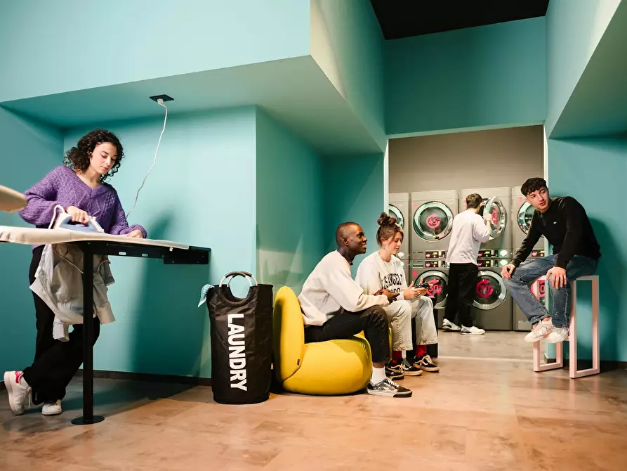 Immagine 10 di Camera in affitto  in Via Ca' Marcello a Venezia