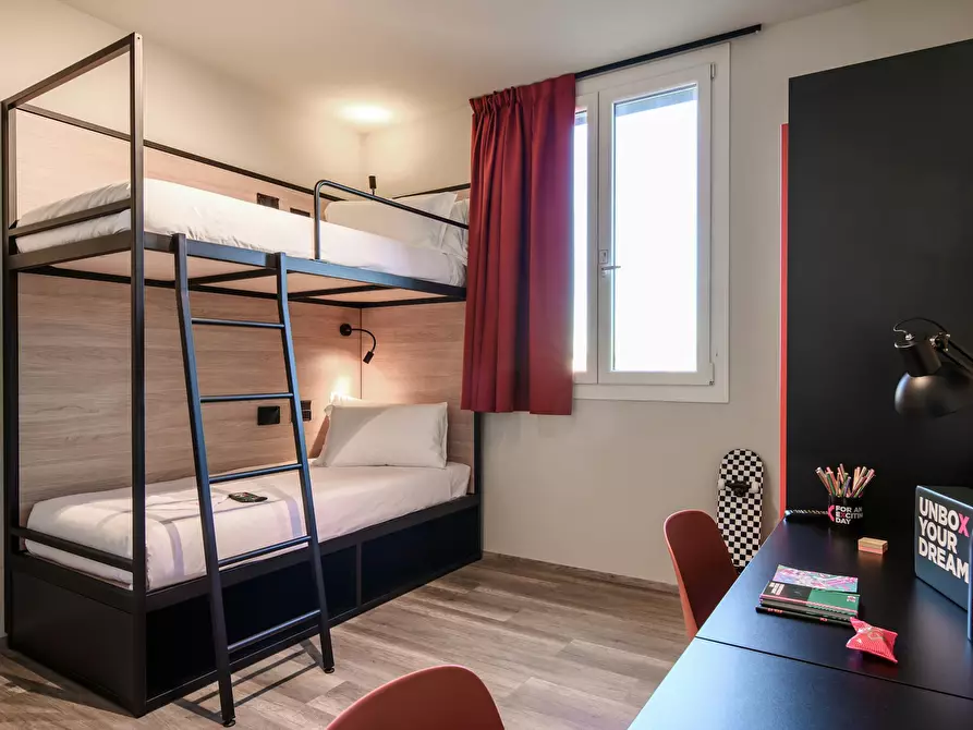 Immagine 2 di Camera in affitto  in Via Ca' Marcello a Venezia