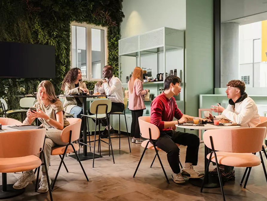 Immagine 5 di Camera in affitto  in Via Ca' Marcello a Venezia