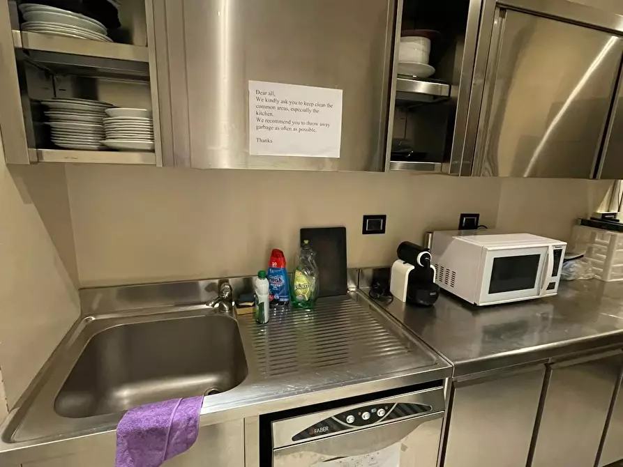 Immagine 10 di Camera in affitto  in Via dei Brunelleschi a Firenze