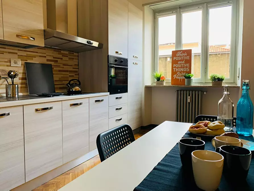 Immagine 10 di Camera in affitto  in Via Sant'Agostino a Torino