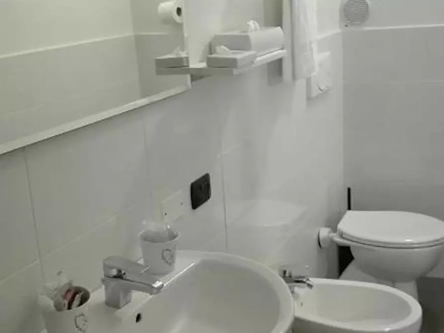 Immagine 3 di Camera in affitto  in Via Frusa a Firenze