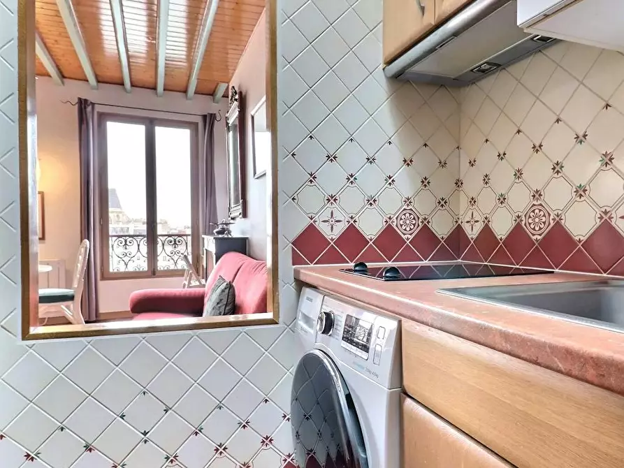 Immagine 8 di Appartamento in affitto  in Quai de Bourbon a Paris