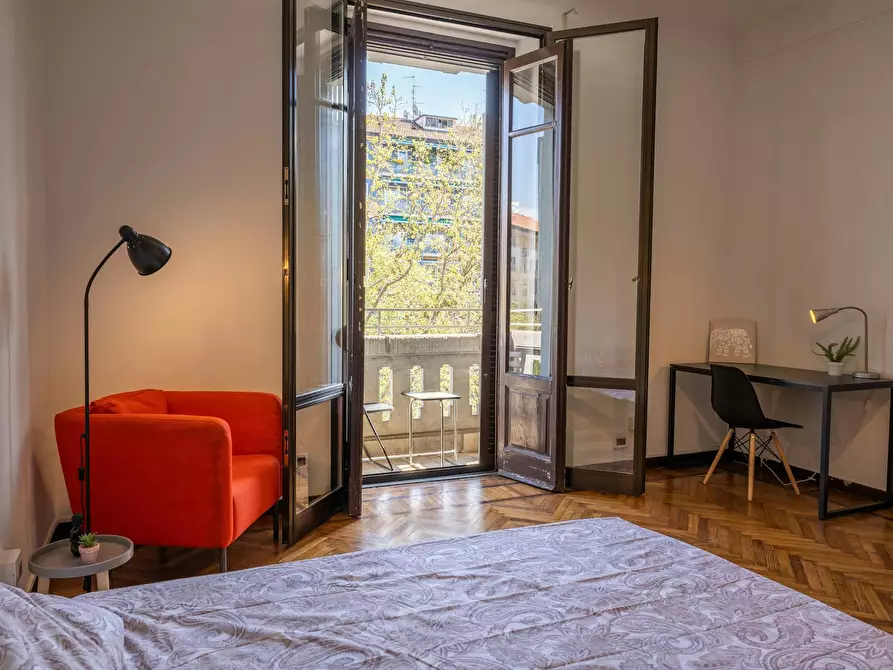 Immagine 2 di Camera in affitto  in Viale Campania a Milano