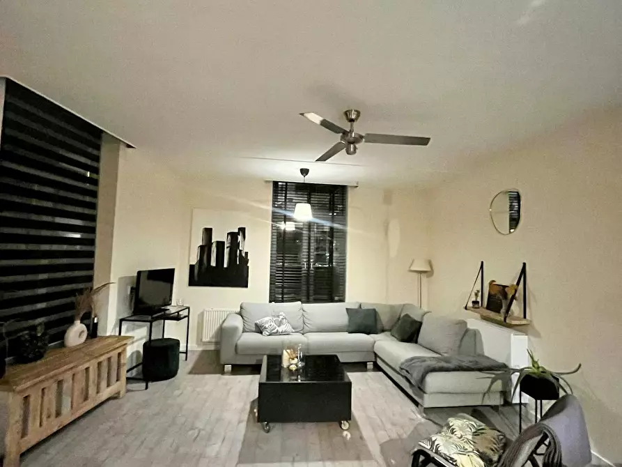Immagine 2 di Appartamento in affitto  in Nieuwstraat a Schiedam
