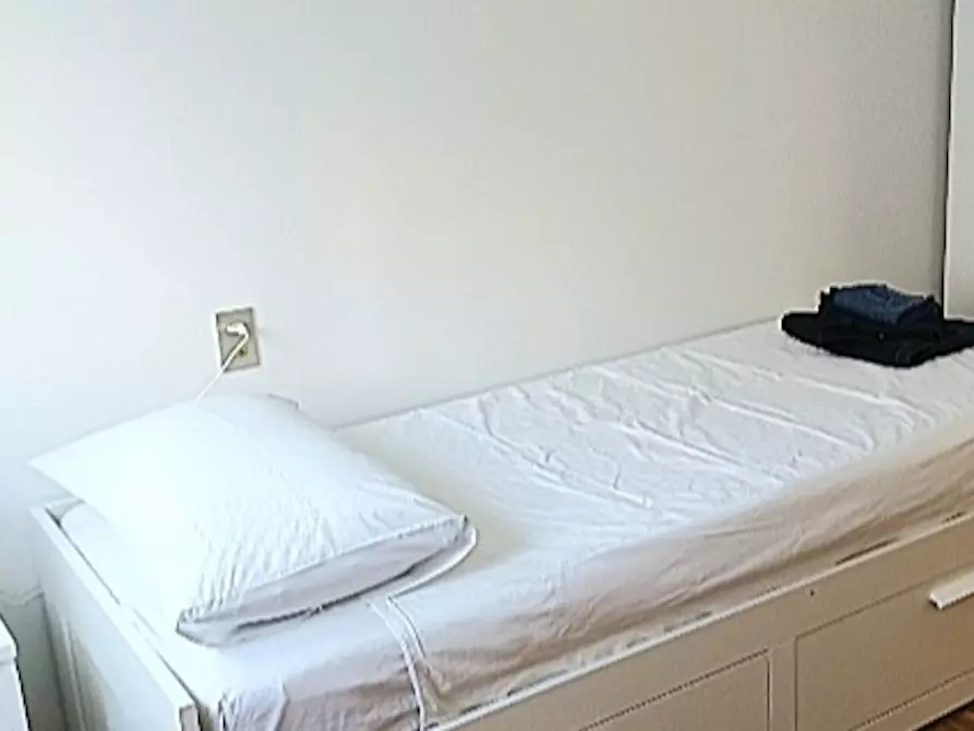 Immagine 4 di Camera in affitto  in Via 11 Febbraio a Vimodrone