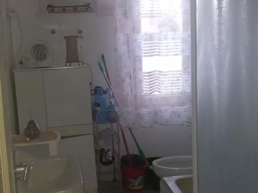 Immagine 7 di Camera in affitto  in Via Trieste a Parma