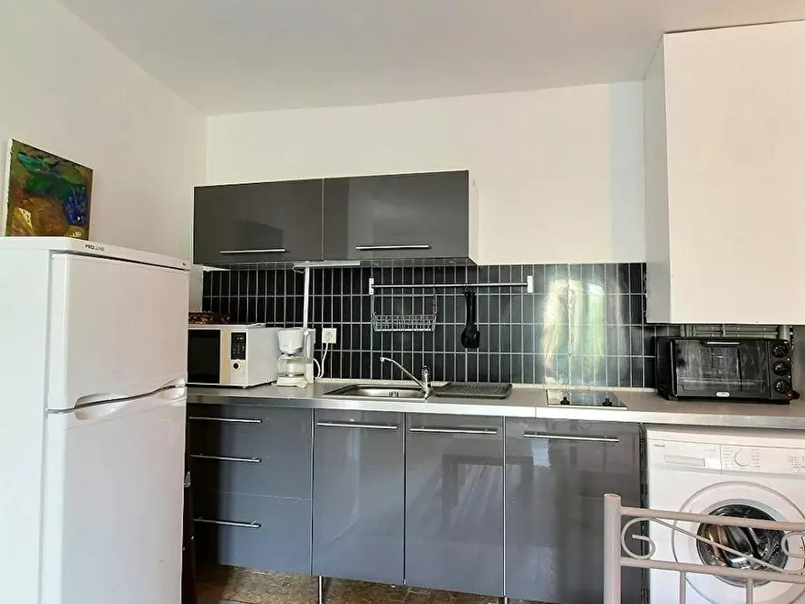 Immagine 6 di Appartamento in affitto  in Rue Léopold Bellan a Paris