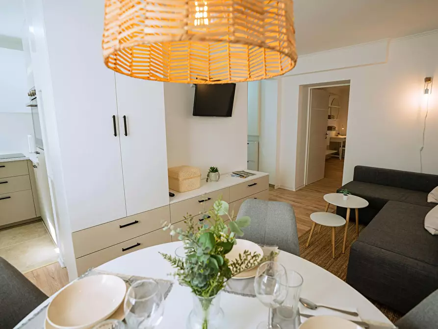 Immagine 2 di Appartamento in affitto  in Finckensteinallee a Berlin