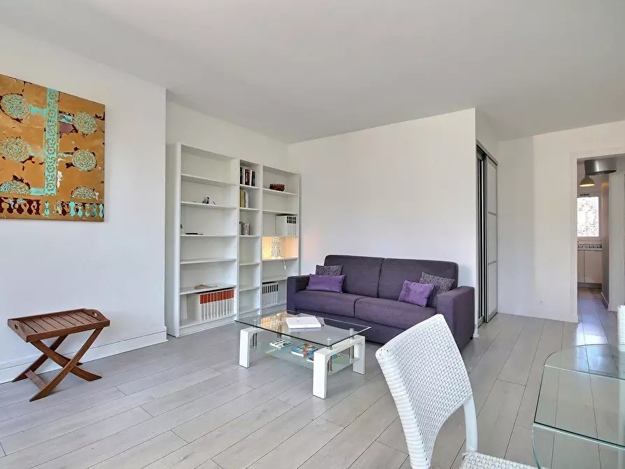 Immagine 3 di Appartamento in affitto  in Boulevard de Grenelle a Paris