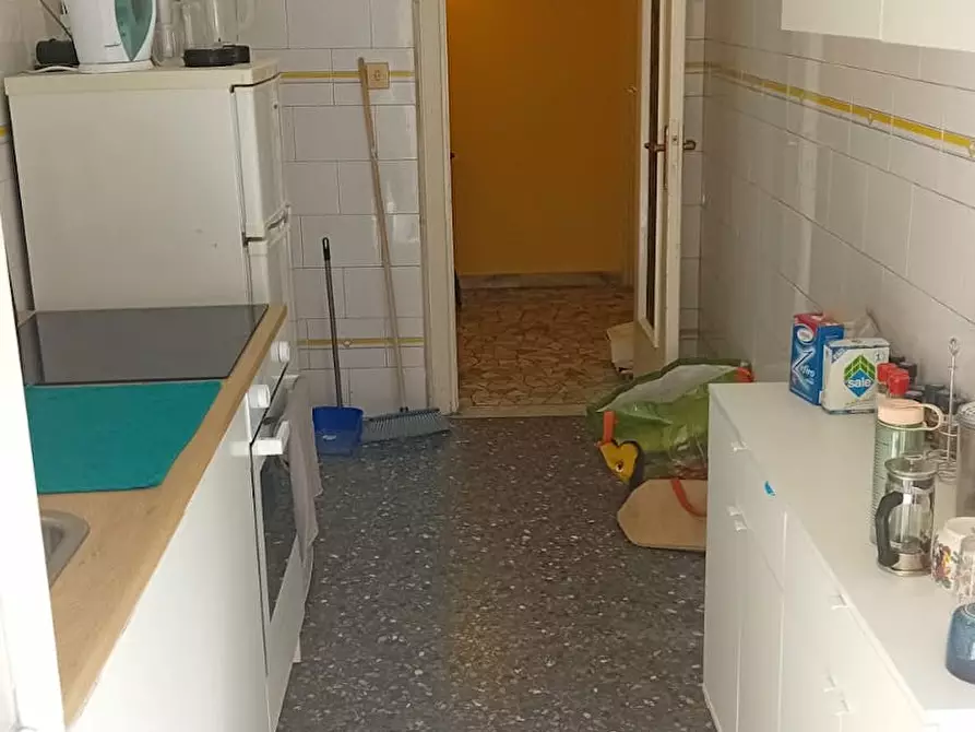 Immagine 9 di Camera in affitto  in Via Ugo Balzani a Roma