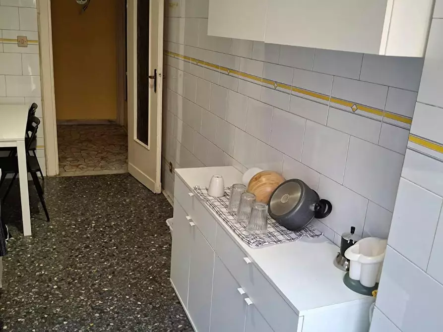 Immagine 9 di Camera in affitto  in Via Ugo Balzani a Roma