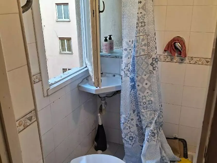 Immagine 3 di Camera in affitto  in Via Ugo Balzani a Roma