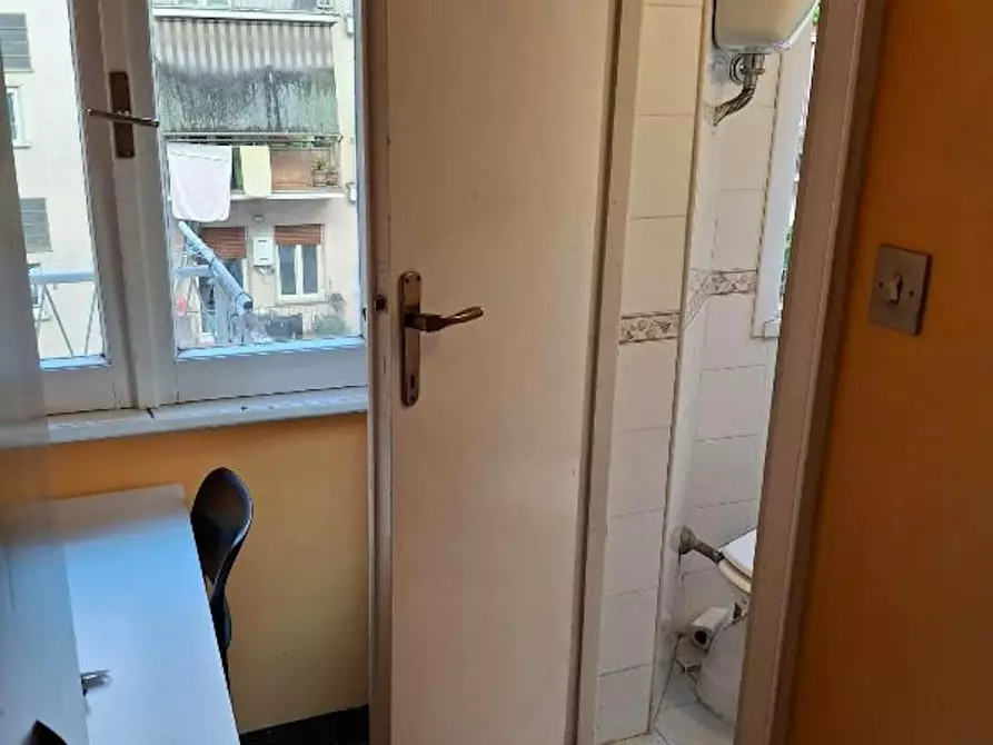 Immagine 2 di Camera in affitto  in Via Ugo Balzani a Roma