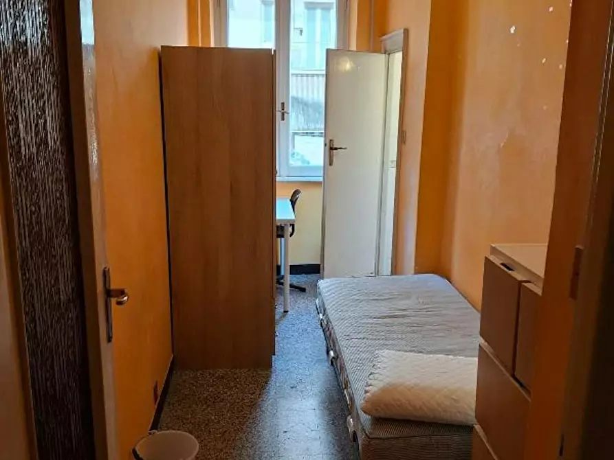 Immagine 1 di Camera in affitto  in Via Ugo Balzani a Roma