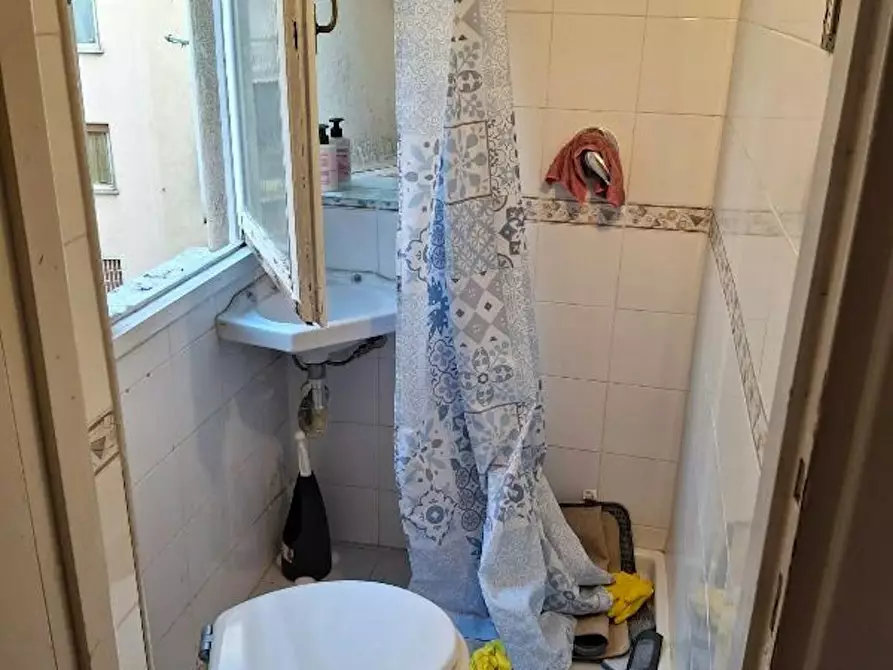 Immagine 4 di Camera in affitto  in Via Ugo Balzani a Roma